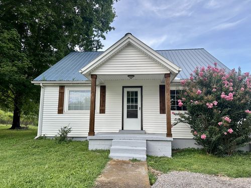 922 Trail St, Woodbury, TN, 37190-1253 | Card Image