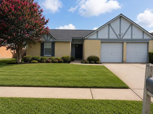 5827 Skewen St, Humble, TX, 77346-2615 | Card Image