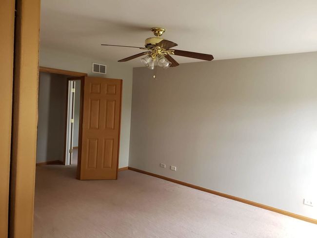 3049 Creekside Dr, Townhouse with 3 bedrooms, 3 bathrooms and 2 parking in Plainfield IL | Image 11