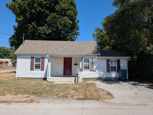 1001 E Chestnut St, Bolivar, MO, 65613-1760 | Card Image
