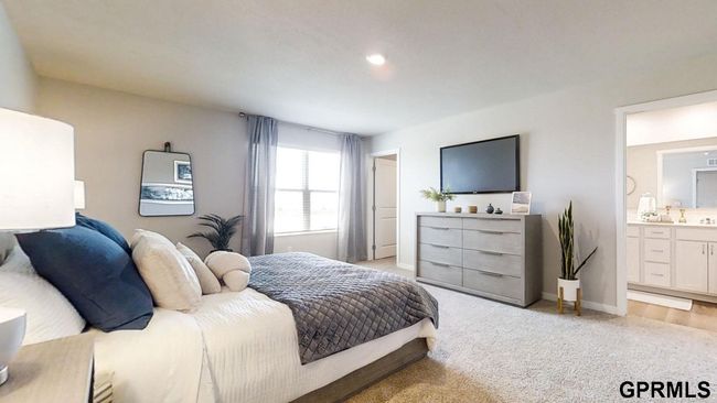 8914 N 166 Th St, Townhouse with 3 bedrooms, 3 bathrooms and 2 parking in Bennington NE | Image 11
