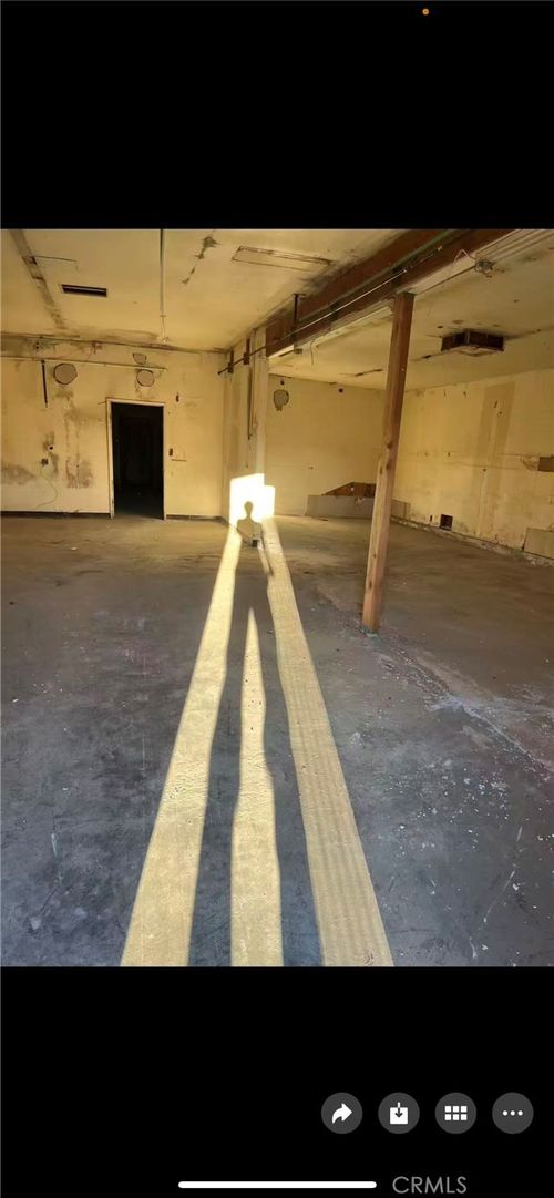 25647 Main St, Barstow, CA, 92311-9701 | Card Image