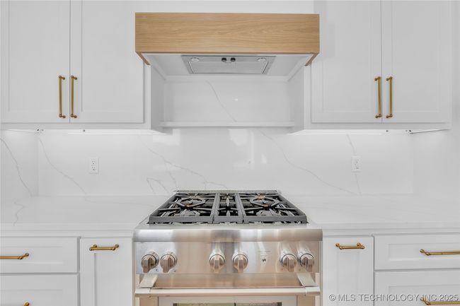 1228 N 72 Nd St, House other with 3 bedrooms, 3 bathrooms and null parking in Broken Arrow OK | Image 8