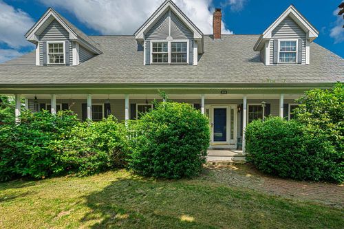 72 Tenney Road, Sandown, NH, 03873 | Card Image