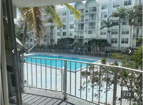 b-206-486 Nw 165th Street Rd, Miami, FL, 33169-6462 | Card Image