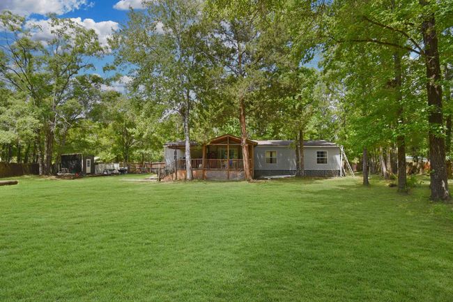10030 Nikolich Ave, House other with 3 bedrooms, 2 bathrooms and null parking in Hastings FL | Image 4