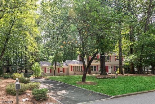26 Murray Ave, Mahwah, NJ, 07430-3027 | Card Image