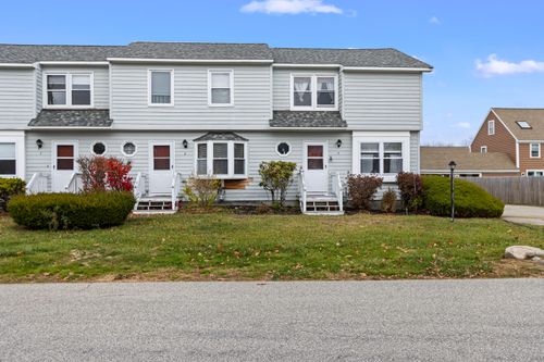 9-2 Foote Street, Old Orchard Beach, ME, 04064 | Card Image