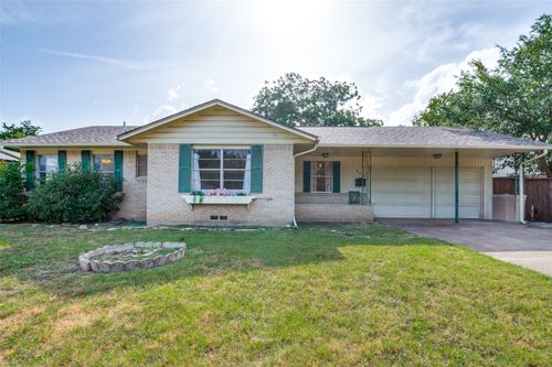 329 N Brighton Ave, Dallas, TX, 75208-5530 | Card Image
