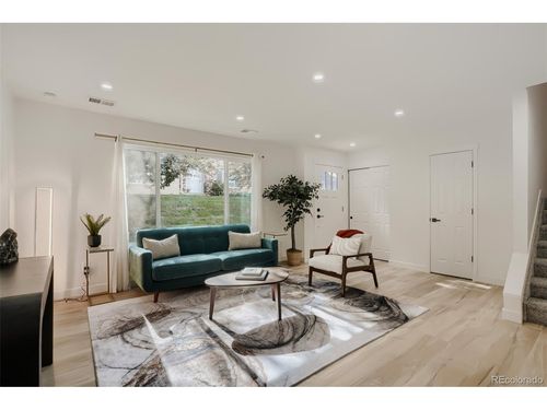 9276 E Mansfield Ave, Denver, CO, 80237-1915 | Card Image
