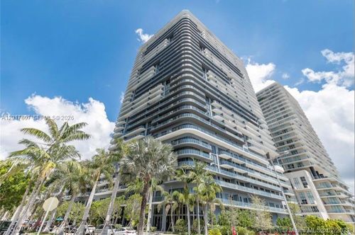 1204-121 Ne 34th St, Miami, FL, 33137-3867 | Card Image