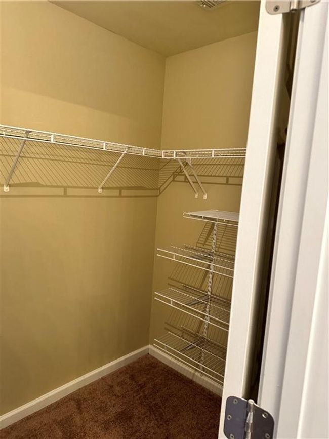 965 Tree Top Dr, House other with 4 bedrooms, 3 bathrooms and null parking in Suwanee GA | Image 36