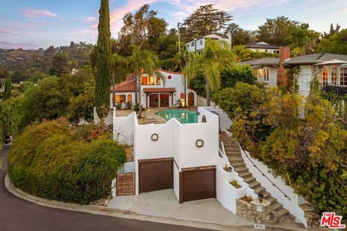 15012 Del Gado Drive, Sherman Oaks, CA, 91403 | Card Image