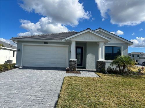 18460 Midsummer Pl, VENICE, FL, 34293-5146 | Card Image