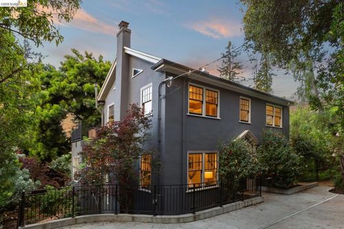 25 Stonewall Rd, Berkeley, CA, 94705-1417 | Card Image