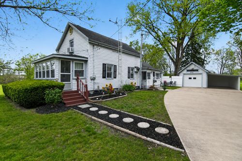 236 W Congress St, Morenci, MI, 49256-1241 | Card Image