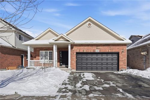 8407 Heikoop Cres, Niagara Falls, ON, L2H3J7 | Card Image