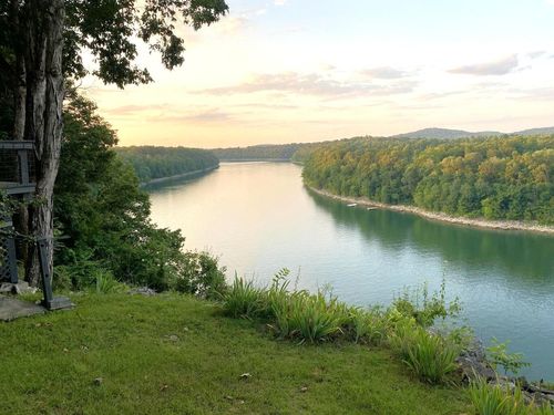 1-2 Woodson Bend Resort, Bronston, KY, 42518-9728 | Card Image