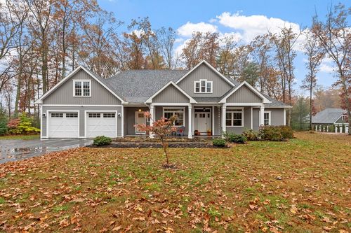 243 Gates Pond Rd, Berlin, MA, 01503-1306 | Card Image