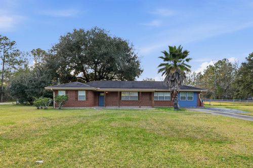 390 Woodlawn St, Vidor, TX, 77662-5247 | Card Image