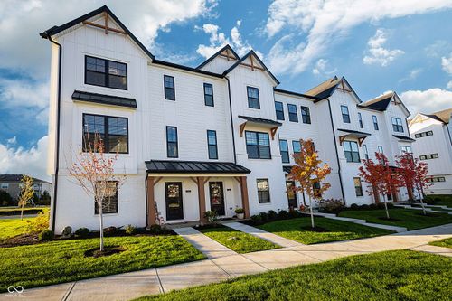 7107 Pate Hollow Dr, Brownsburg, IN, 46112-2089 | Card Image