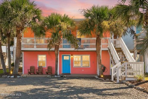 124 Dolphin Dr, Holden Beach, NC, 28462-1800 | Card Image