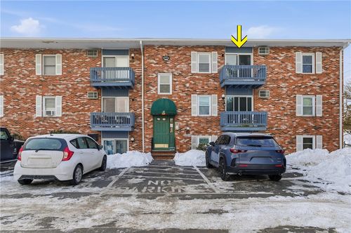 41-200 Manville Hill Unit 41 Bldg B Road, Cumberland, RI, 02864 | Card Image