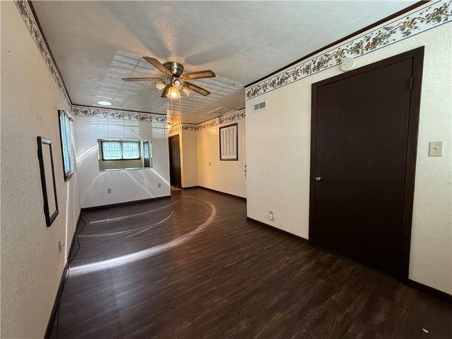 342 E Cox St, House other with 3 bedrooms, 2 bathrooms and null parking in Forsyth IL | Image 6