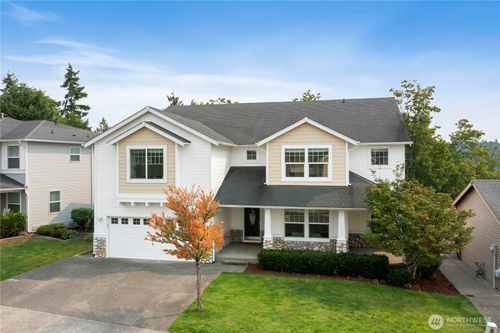 2925 Se 4th St, Renton, WA, 98056-5821 | Card Image