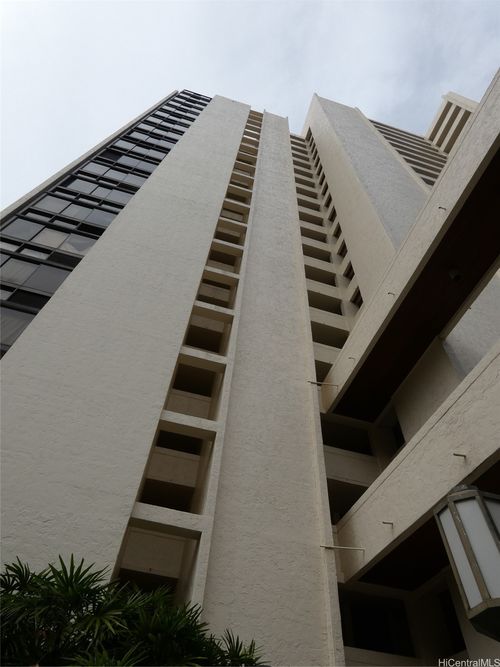 217k-521 Hahaione St, Honolulu, HI, 96825-1456 | Card Image