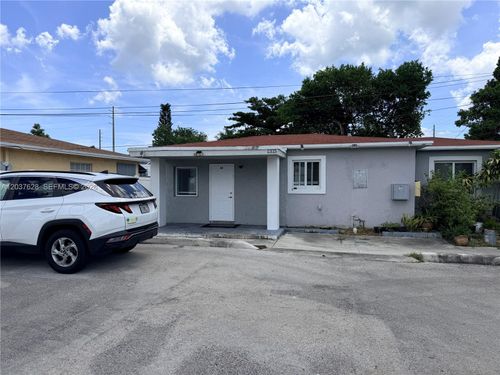 a2-1315 N 22nd Ave, Hollywood, FL, 33020-3087 | Card Image