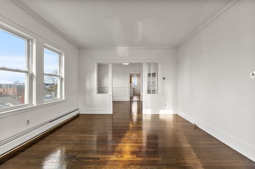 46 Garland St, Everett, MA, 02149-5027 | Card Image