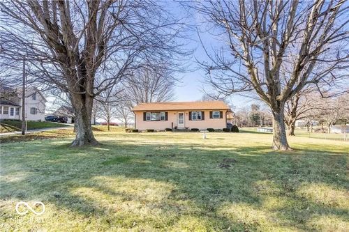 875 N 600 W, Anderson, IN, 46011 | Card Image