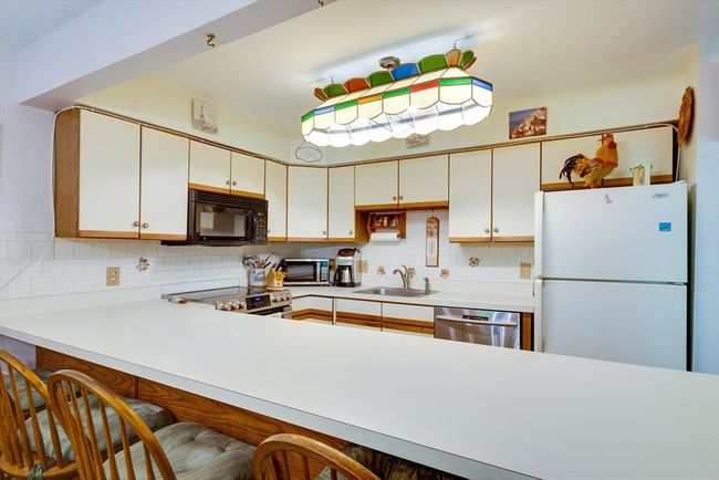 303 - 303 Tuckers Ln, Condo with 2 bedrooms, 2 bathrooms and 1 parking in Hingham MA | Image 10