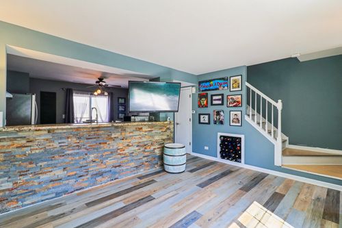 47 S Treehouse Ln, Round Lake, IL, 60073-3586 | Card Image