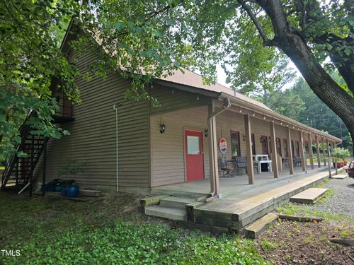 3300 Nc Highway 54 W, Chapel Hill, NC, 27516-8264 | Card Image