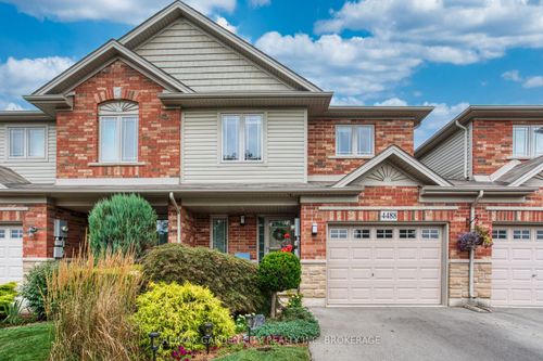 4488 Comfort Cres, Beamsville, ON, L3J1M2 | Card Image