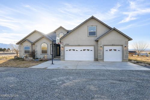 10760 Reins Way, Winnemucca, NV, 89445-8773 | Card Image