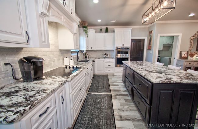 Kitchen | Image 17
