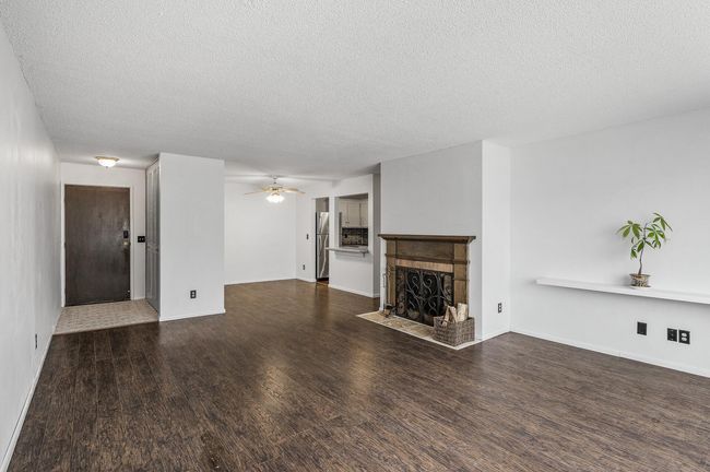 Fresh, neutral paint throughout provides the perfect backdrop for your personal style. | Image 7