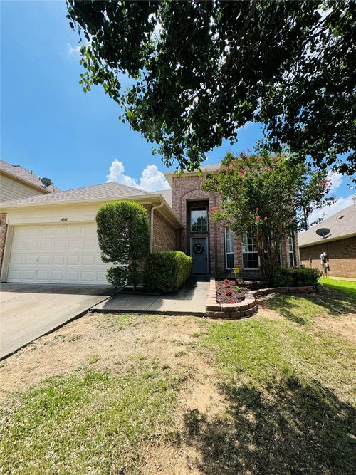 4648 Park Bend Dr, Fort Worth, TX, 76137-5476 | Card Image