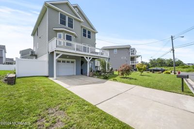 814 Brook Avenue, House other with 3 bedrooms, 2 bathrooms and null parking in Union Beach NJ | Image 3