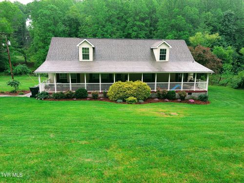 396 Fairground Holw, Clintwood, VA, 24228-6153 | Card Image