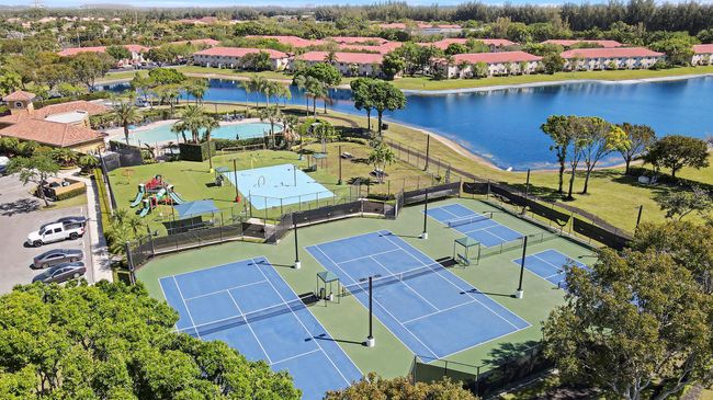 6170 Sugar Loaf Ln, Condo with 3 bedrooms, 3 bathrooms and null parking in West Palm Beach FL | Image 33
