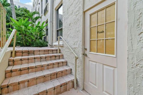 1050-235 Sunrise Ave, Palm Beach, FL, 33480-3812 | Card Image