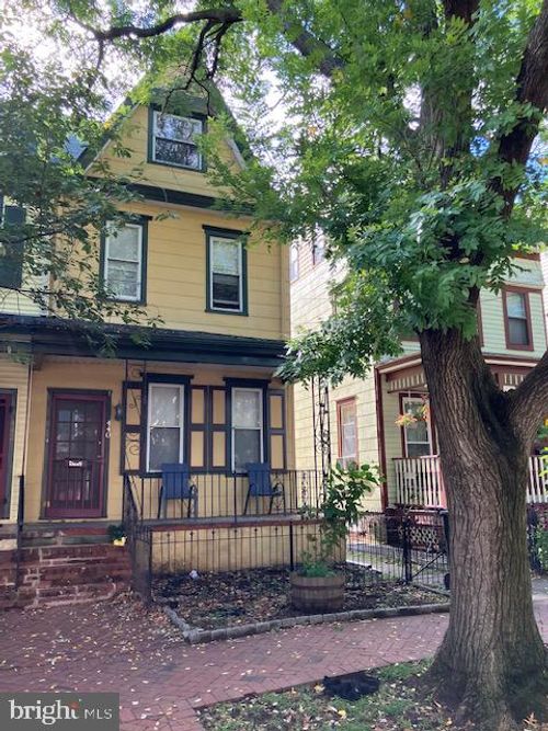 440 Locust Ave, BURLINGTON, NJ, 08016-4510 | Card Image
