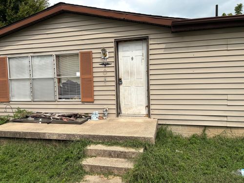 54 Main St, Frankfort, OH, 45628-9617 | Card Image