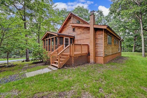 185 Maple Dr, Shohola, PA, 18458-2430 | Card Image