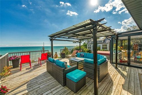 2023 Maple Blvd, Port Dover, ON, N0A1N2 | Card Image