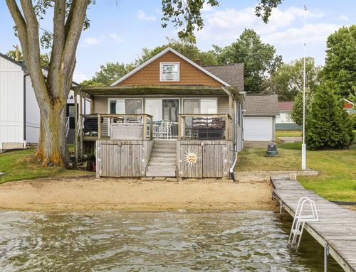 641 Clark Rd, Ceresco, MI, 49033-9604 | Card Image